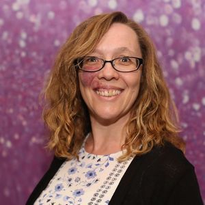 Meet your Posher, Dena